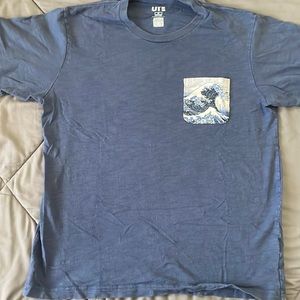 Uniqlo Hokusai Blue T Medium